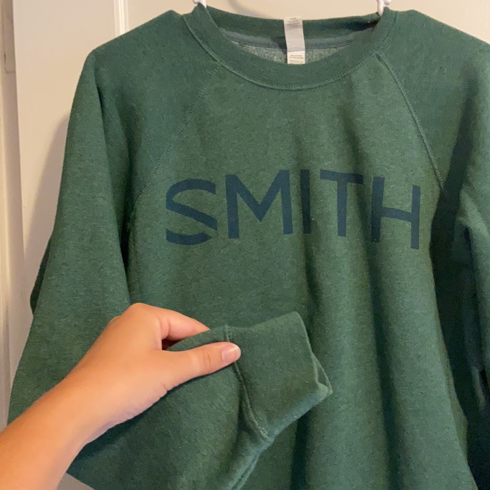SMITH green sweatshirt